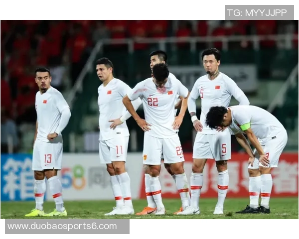 国足球服的设计理念与文化传承探讨如何提升球队形象与球迷认同感